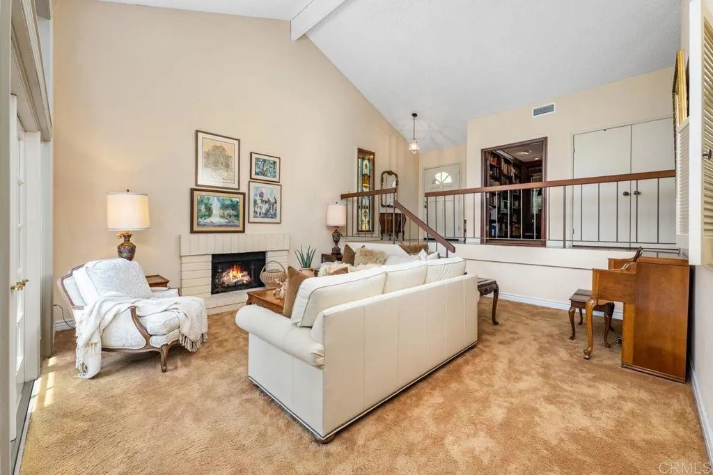 https://cdn.realtyfeed.com/cdn/127/306787506/c35d7e1a98d62a1ec28154912d11ab21.webp