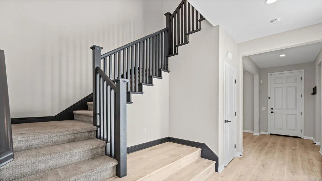 https://cdn.realtyfeed.com/cdn/127/306787518/61885413c5766d04e6671c3670310426.webp