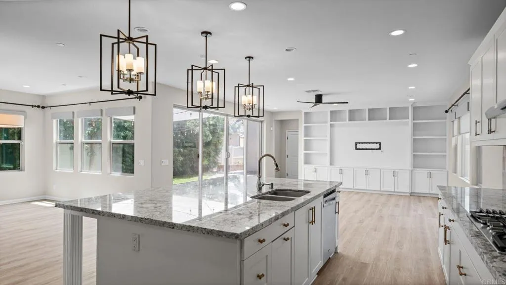 https://cdn.realtyfeed.com/cdn/127/306787518/6e2773d80740ca6c5a64c50294b8aae1.webp