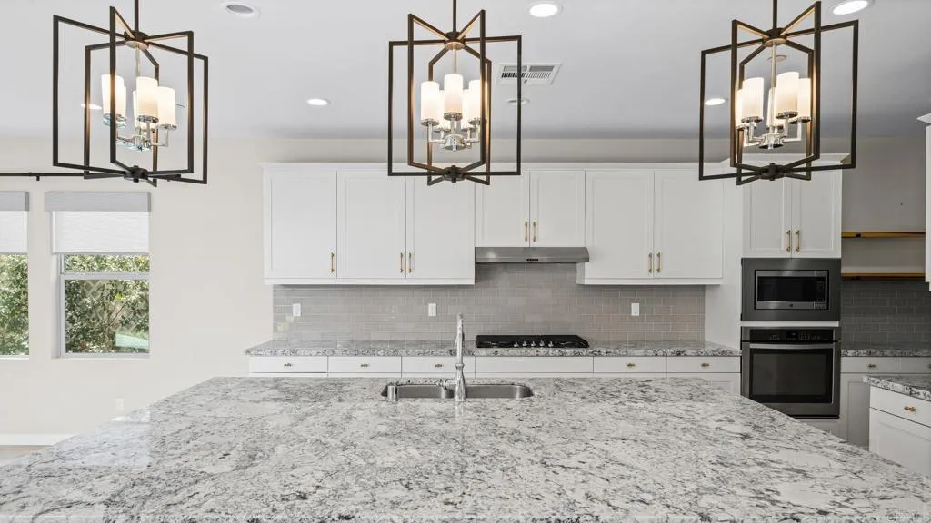 https://cdn.realtyfeed.com/cdn/127/306787518/a23431b3275ac95ab5003ea0c13d714e.webp