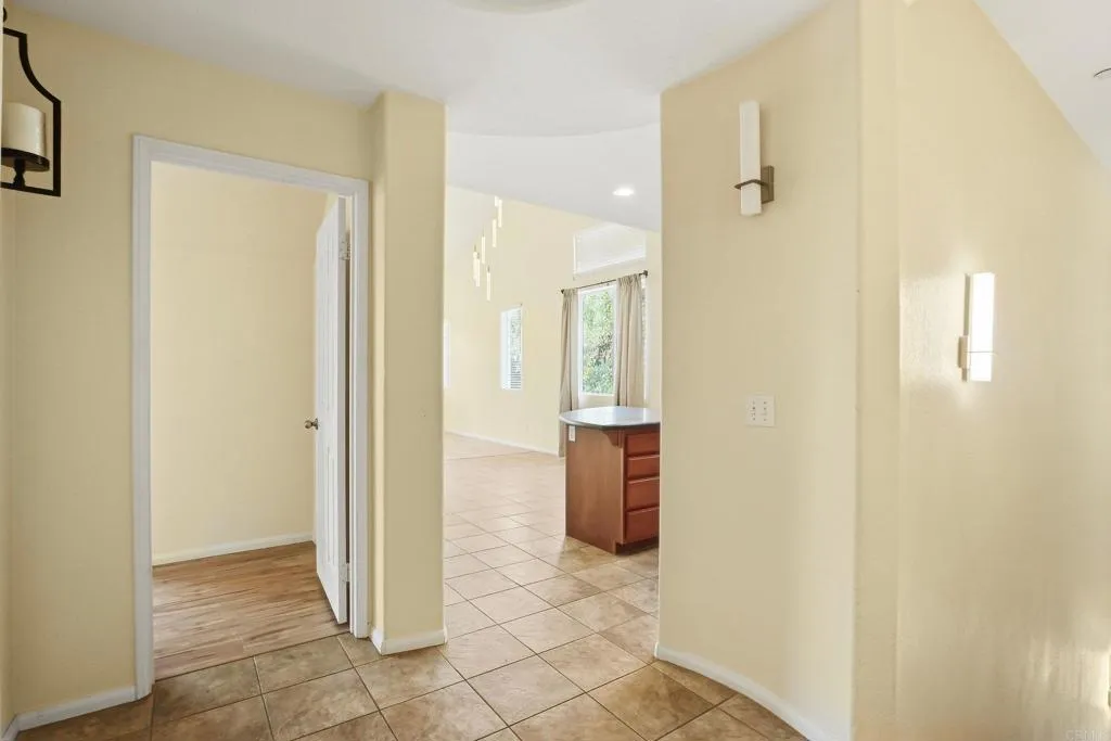 Photo #31: PTP2606011 Listing: Photo #31
