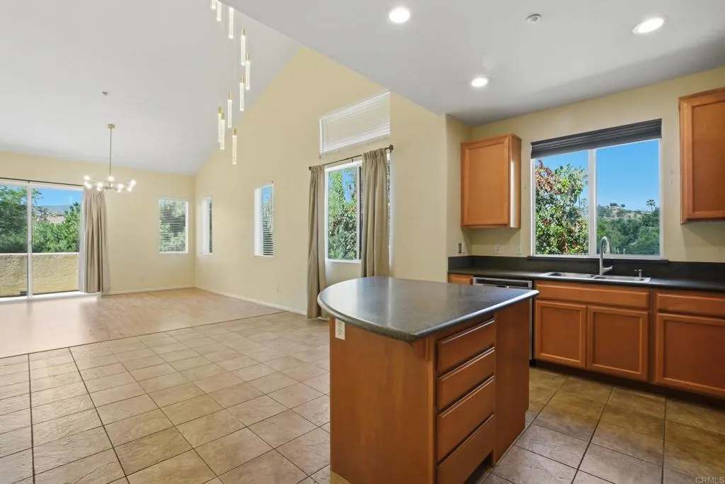 Photo #9: PTP2606011 Listing: Photo #9