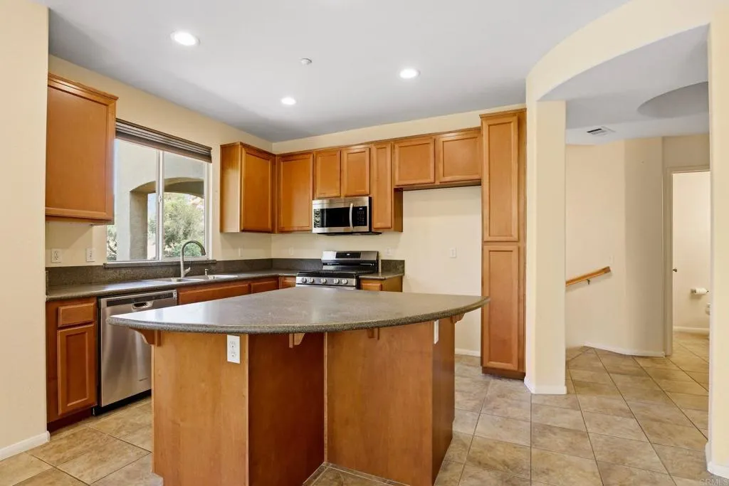 Photo #11: PTP2606011 Listing: Photo #11
