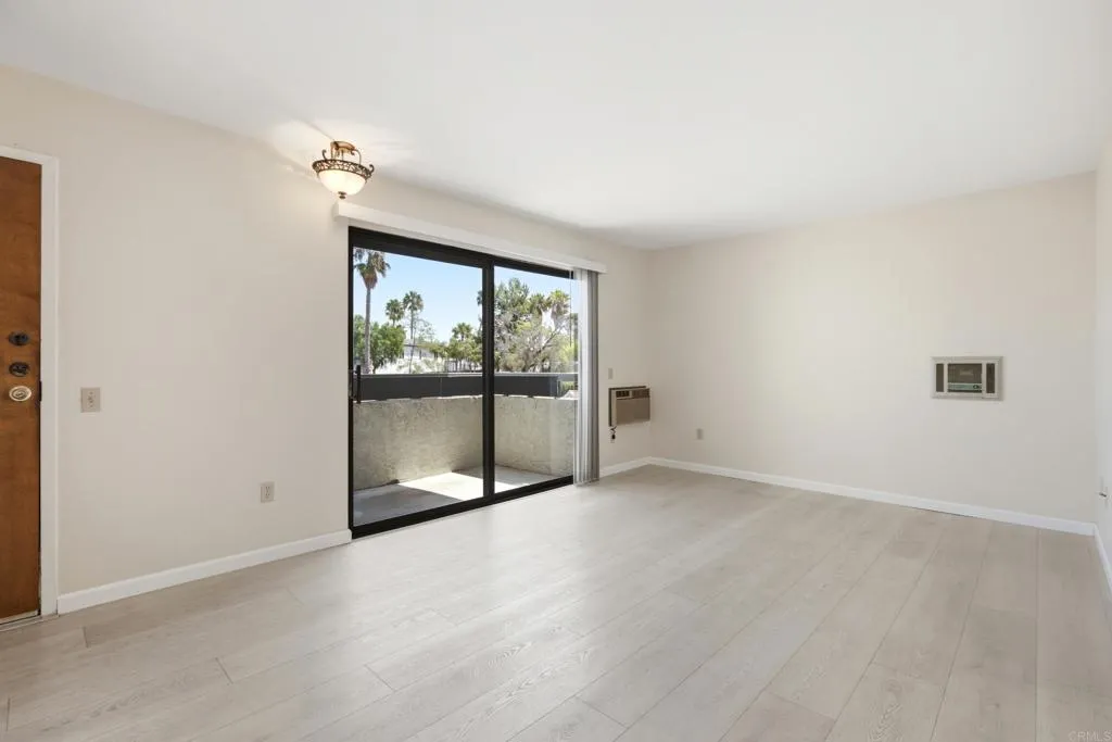 https://cdn.realtyfeed.com/cdn/127/306787539/43c6dad551de1a2a2b646cb916ca256a.webp