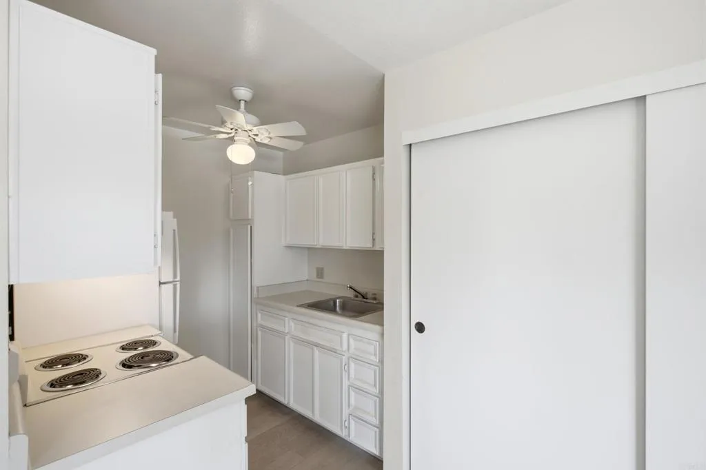 https://cdn.realtyfeed.com/cdn/127/306787539/614dba2095a6cdf0efe88704b2826a65.webp