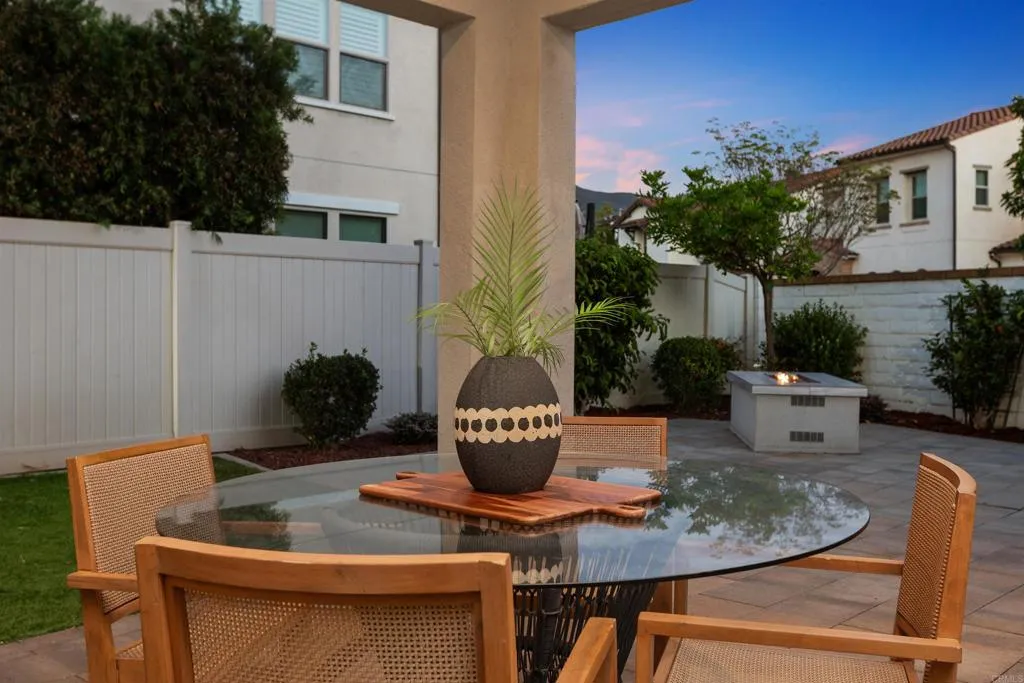 https://cdn.realtyfeed.com/cdn/127/306787551/127ce9c2c7dec2841fda376677ede5b2.webp