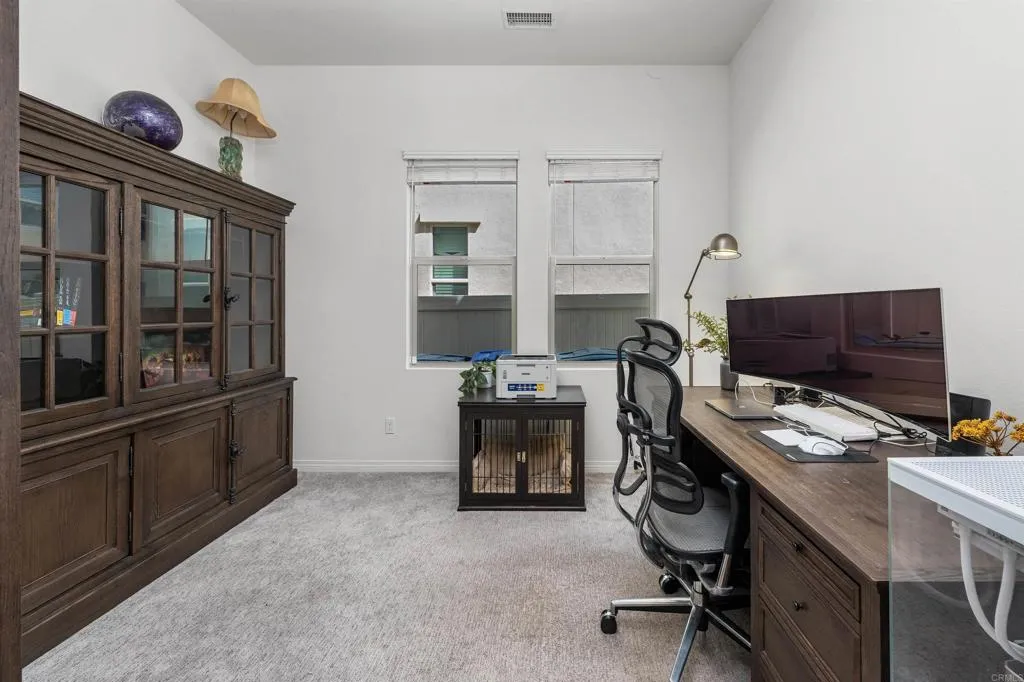https://cdn.realtyfeed.com/cdn/127/306787551/adcce00a8f4677a0b95907969ab902a1.webp
