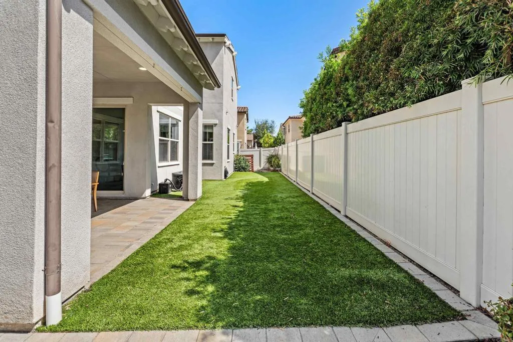 https://cdn.realtyfeed.com/cdn/127/306787551/f5abe52f78138f3bf63e116e58e15d30.webp