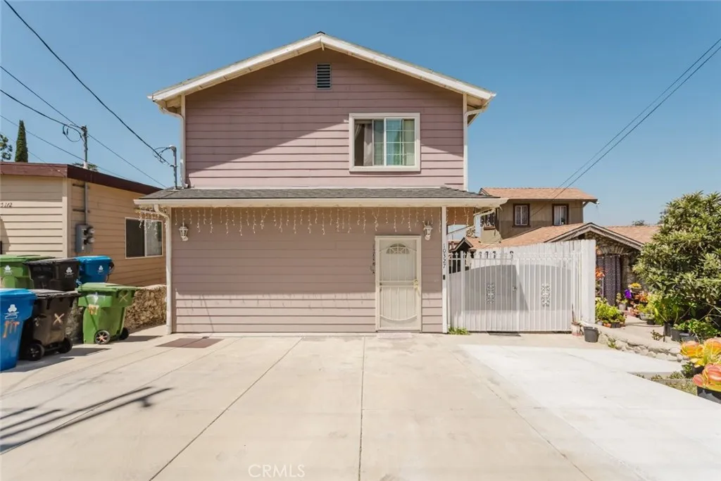 Tujunga, CA 91042