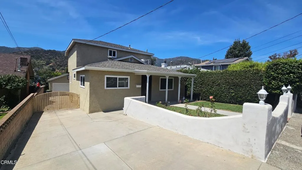 La Crescenta, CA 91214