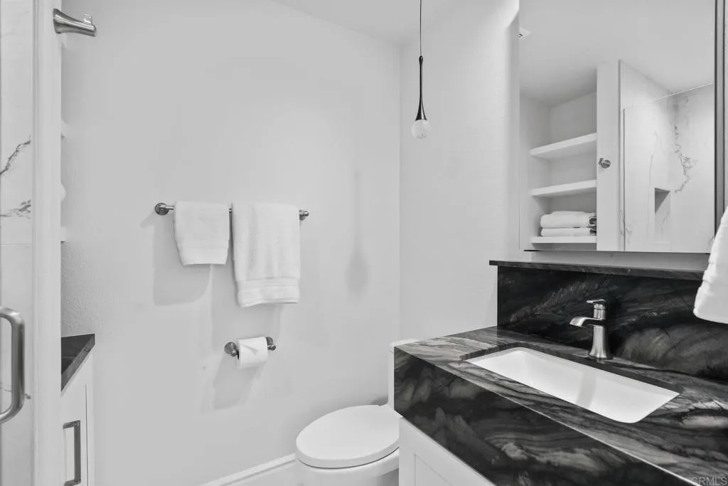 https://cdn.realtyfeed.com/cdn/127/306787591/59b769373c0a4e14e7b47dfc115c07fd.webp