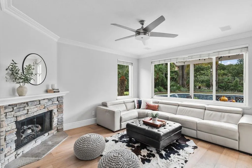 https://cdn.realtyfeed.com/cdn/127/306787591/5cfd2d3a5c0cf43b37dbdb7868e79ae0.webp