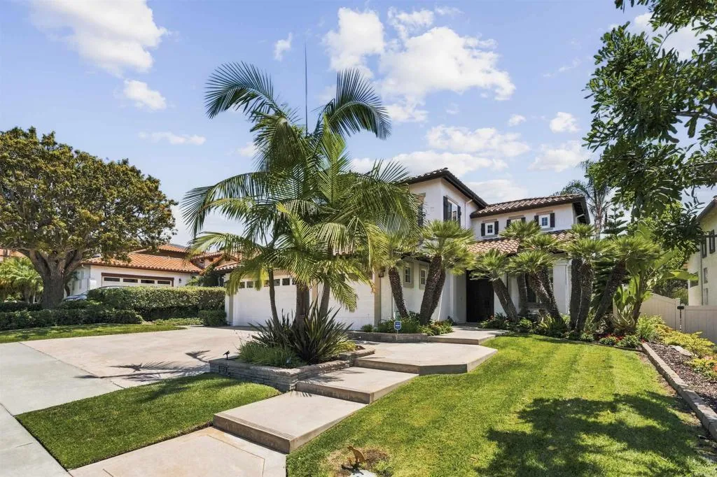https://cdn.realtyfeed.com/cdn/127/306787591/67f62c07968c5a26ae4026be1c8056e0.webp