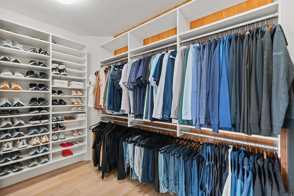 https://cdn.realtyfeed.com/cdn/127/306787591/c7cba7fc17df9512a46489c84c8918f6.webp