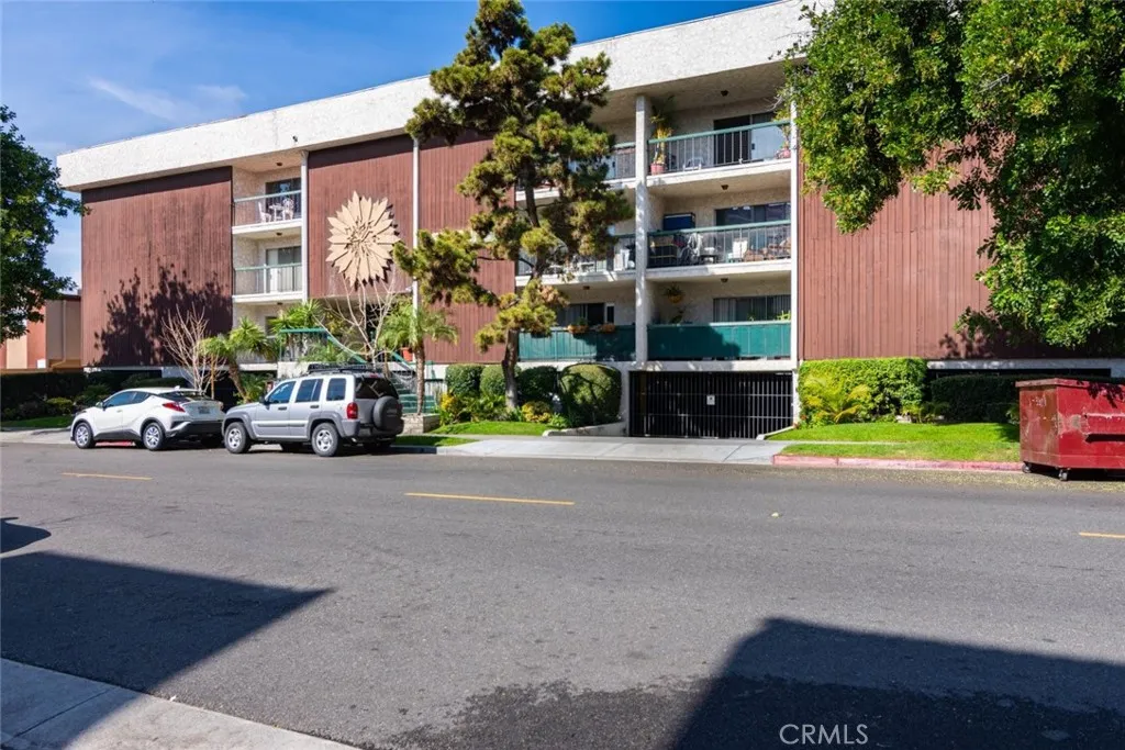 Glendale, CA 91203