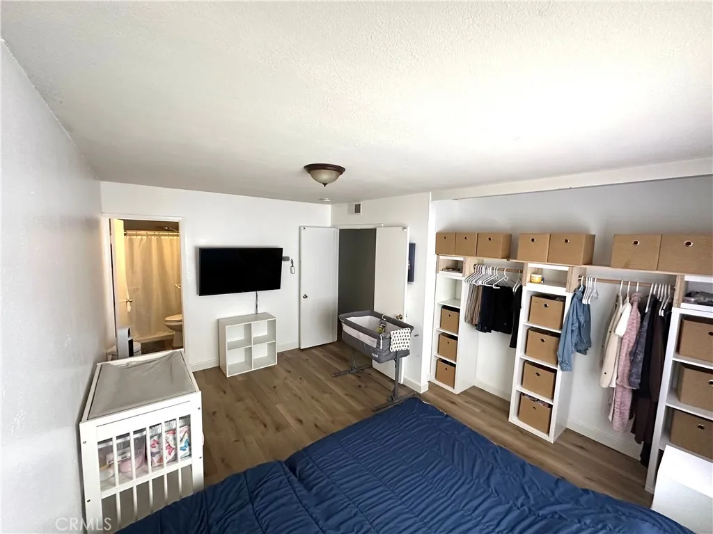 https://cdn.realtyfeed.com/cdn/127/306787707/5b1886f171766580f90695a36e9ec1fe.webp