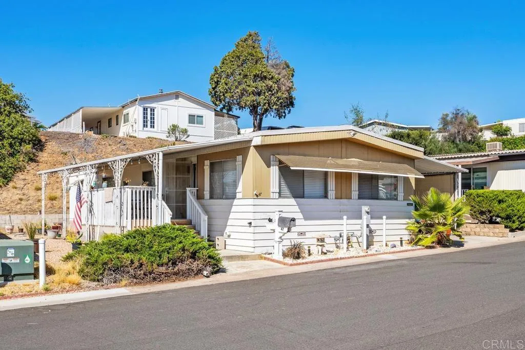 https://cdn.realtyfeed.com/cdn/127/306787815/7838ec118453ea627dfeb5f6ed9eefcc.webp