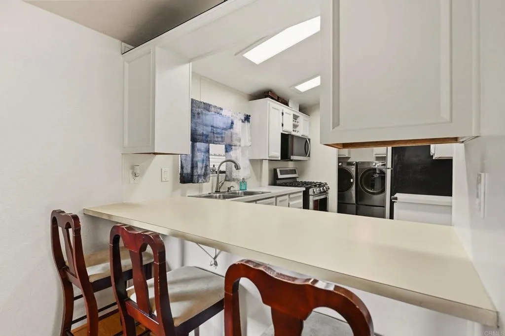 https://cdn.realtyfeed.com/cdn/127/306787816/55421a43dd2395c866545061c28e926c.webp