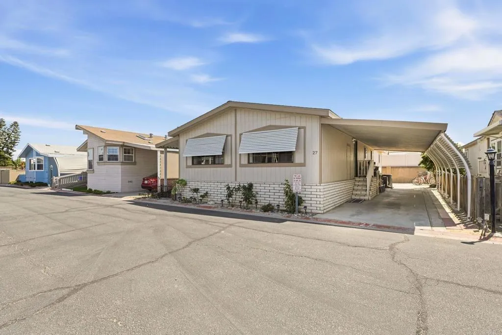 https://cdn.realtyfeed.com/cdn/127/306787816/afb24d3ce5cad86b45e4beadc81509a5.webp