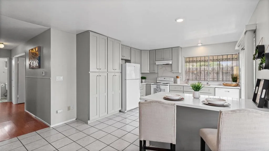 https://cdn.realtyfeed.com/cdn/127/306787830/0003f7f75ccca108e03fc1f815948d48.webp