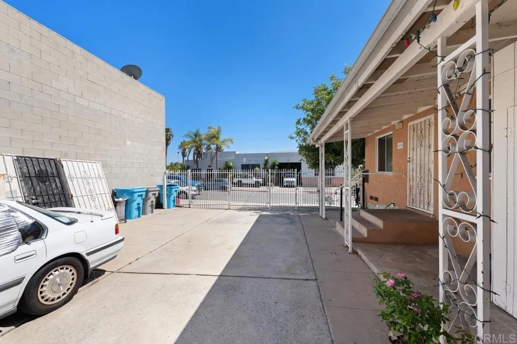 https://cdn.realtyfeed.com/cdn/127/306787833/11c041bc3f05809087301cecba3a04ec.webp