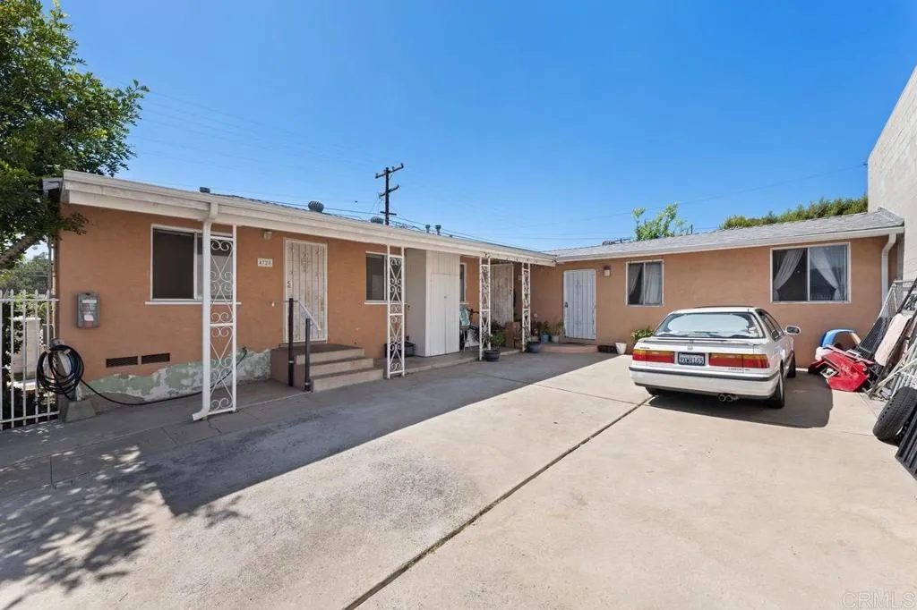 https://cdn.realtyfeed.com/cdn/127/306787833/5512cb74ab7122580923efbf67000de7.webp
