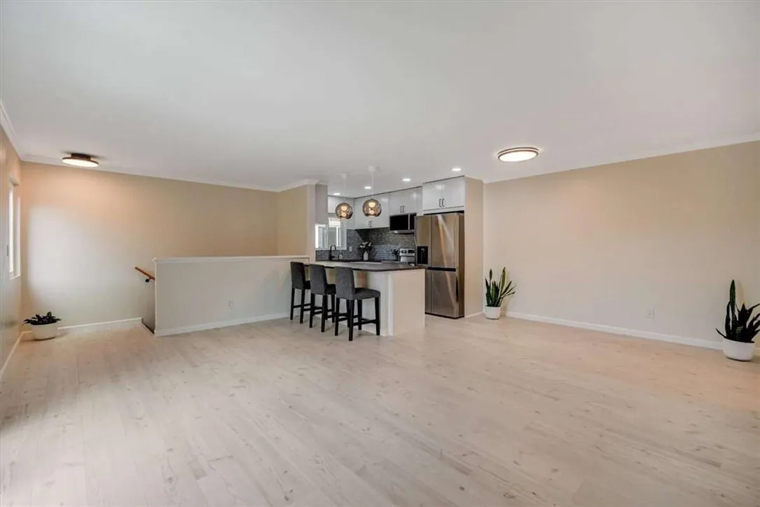 Photo #2: FR26172917 Listing: Photo #2