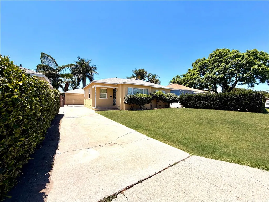 Downey, CA 90242