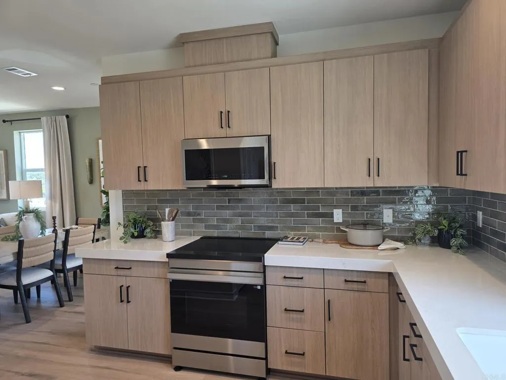 https://cdn.realtyfeed.com/cdn/127/306787893/e90579e4710cc0af42308ac94fc5ad69.webp