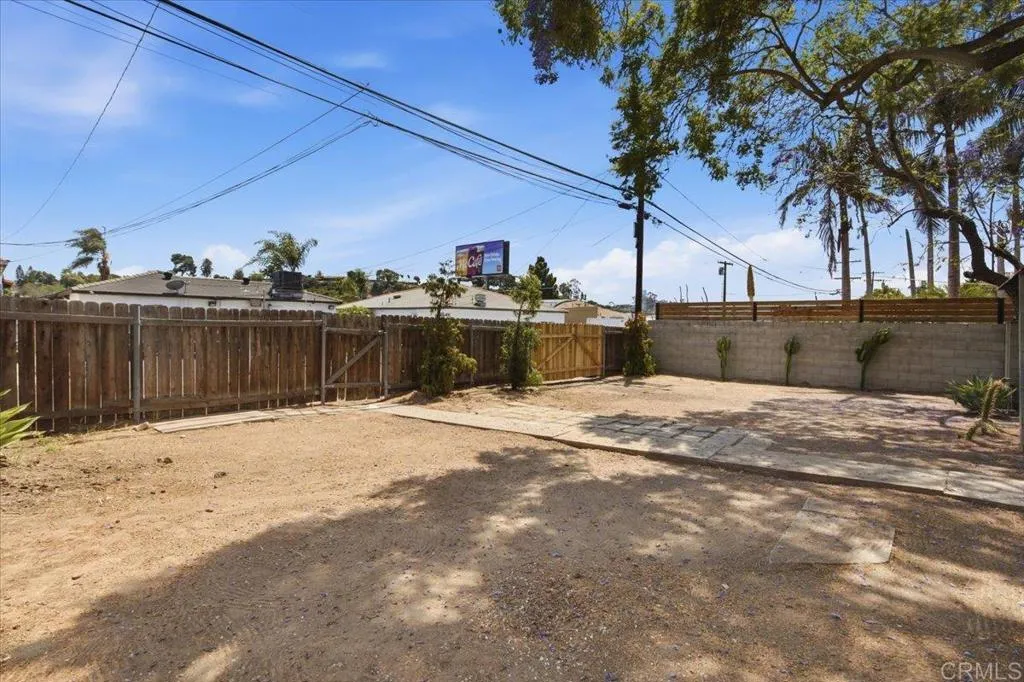 https://cdn.realtyfeed.com/cdn/127/306787920/7fcdd9277642a35dca201ca10b97bdbc.webp