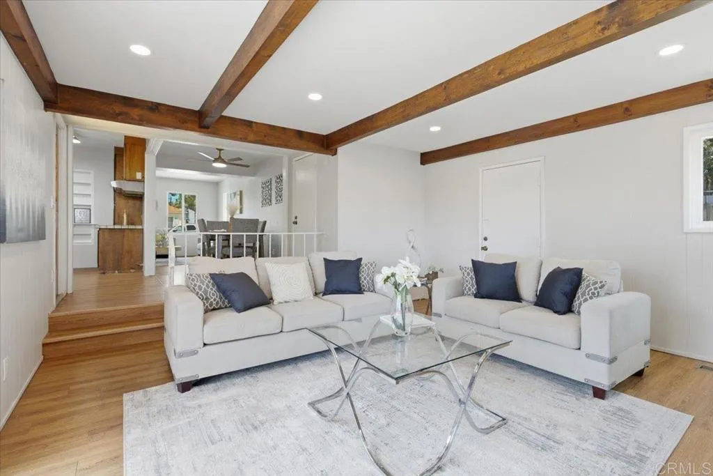 https://cdn.realtyfeed.com/cdn/127/306787920/81a5183772a04d09c0b05c27e3bced44.webp