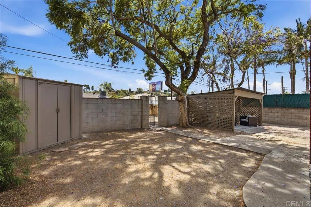 https://cdn.realtyfeed.com/cdn/127/306787920/b20f2decaafa49bcff31c80af4406eaf.webp