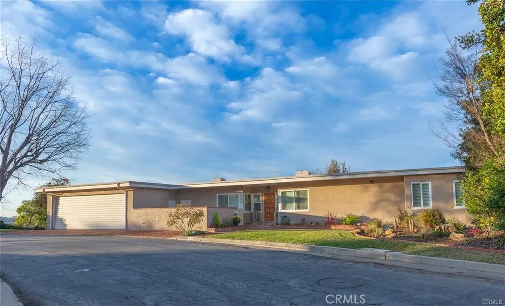Fullerton, CA 92832