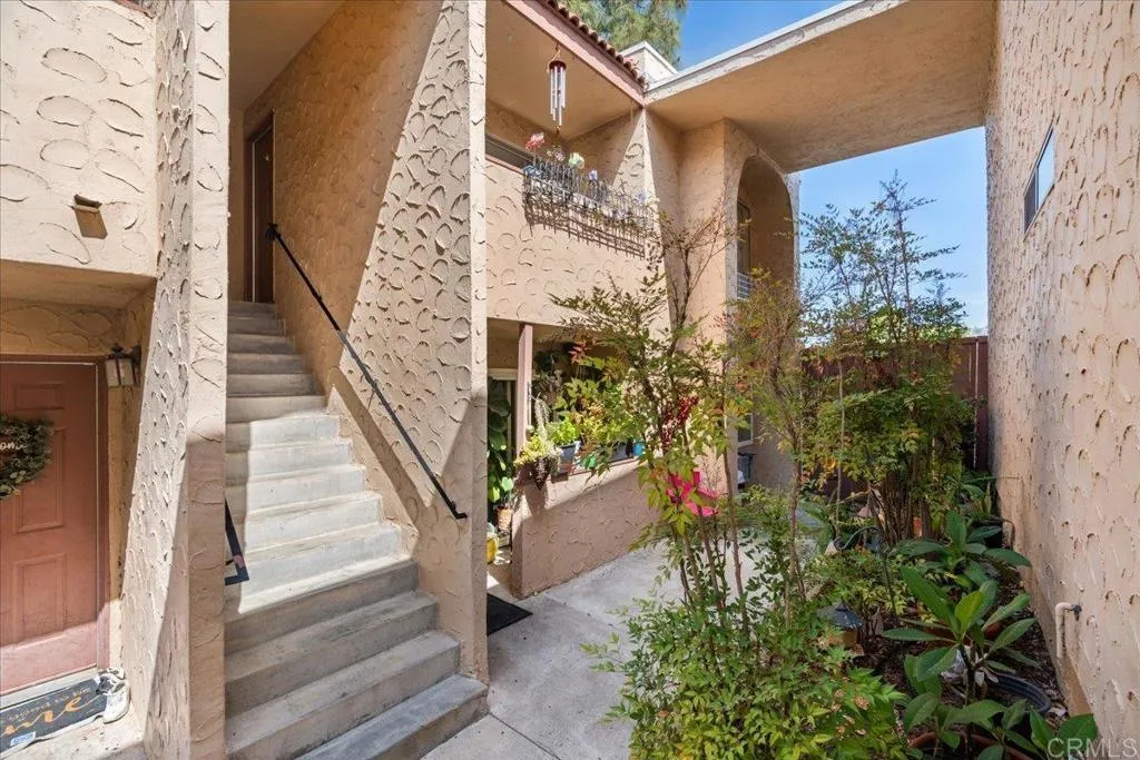 https://cdn.realtyfeed.com/cdn/127/306787988/337a2d54e3430871526c8f75b0c69e2e.webp