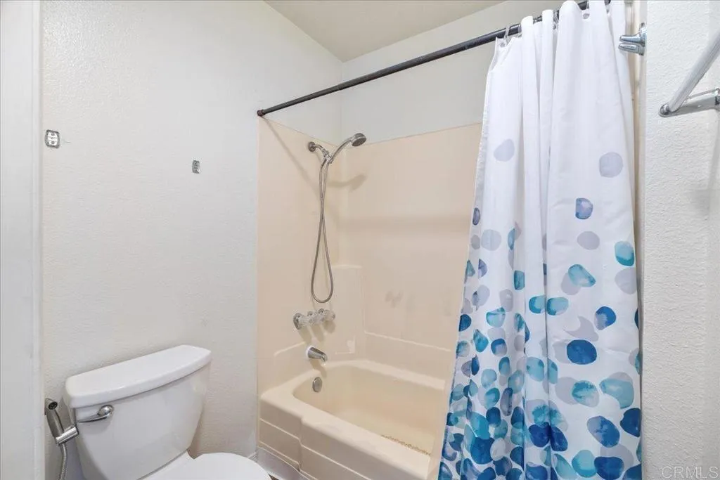 https://cdn.realtyfeed.com/cdn/127/306787988/4a89bdf2f3f41d30fd6bbb36456fcb3f.webp