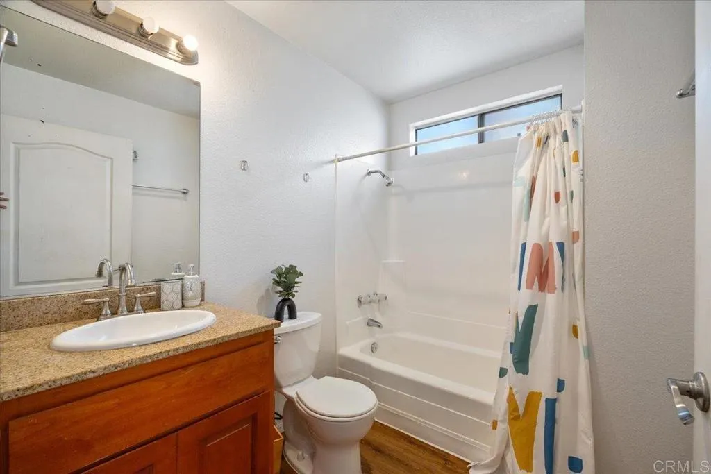 https://cdn.realtyfeed.com/cdn/127/306787988/4cf3d8f0d9732607a113c1940e52b631.webp