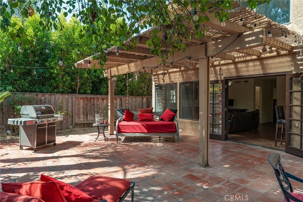 Calabasas, CA 91301