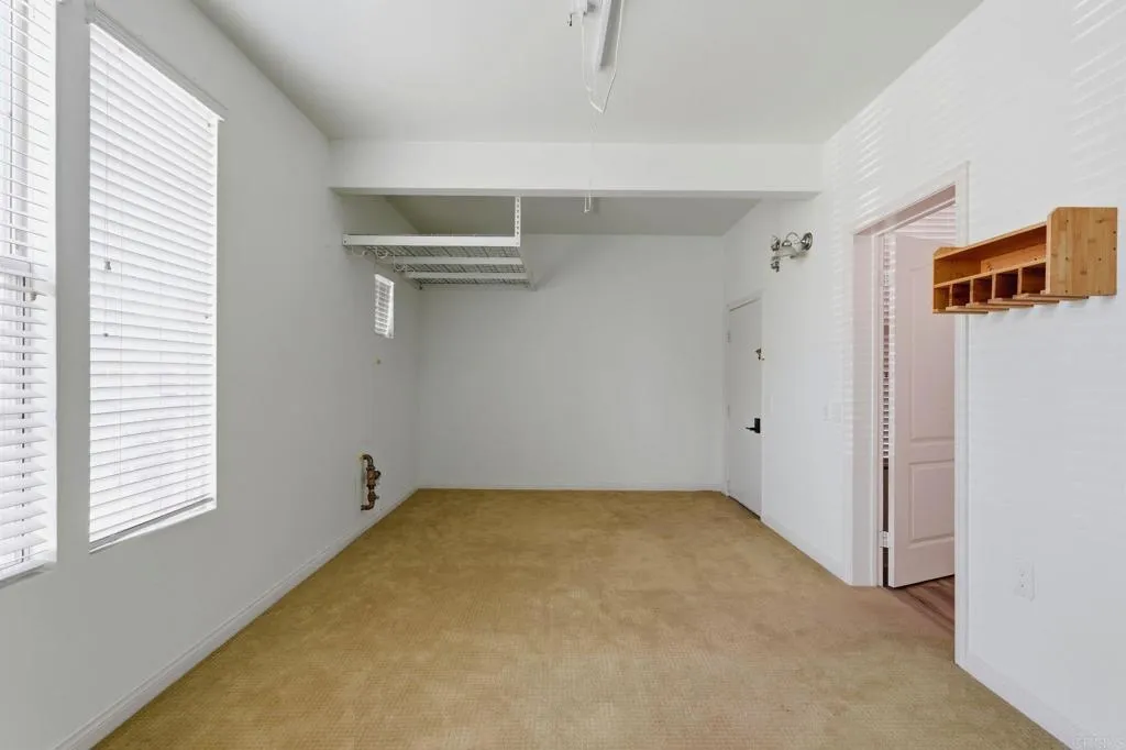 https://cdn.realtyfeed.com/cdn/127/306788035/1d9b779182caf30ca002e1f089665285.webp