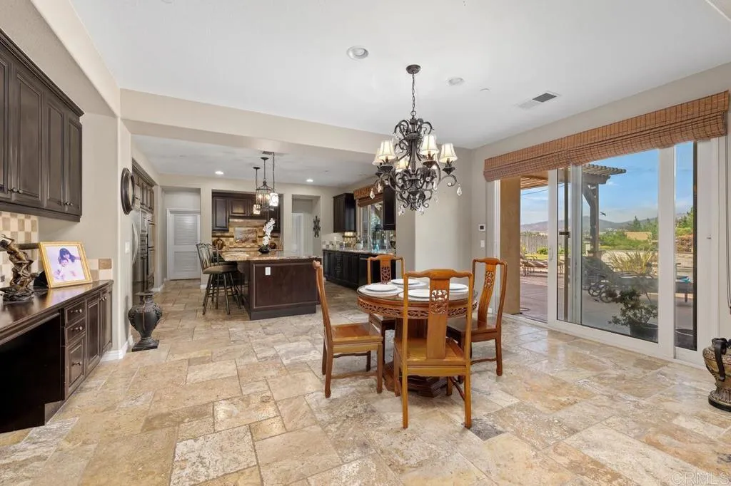 https://cdn.realtyfeed.com/cdn/127/306788045/01ff6d4c5cf81ed2ef89c7a01f740772.webp