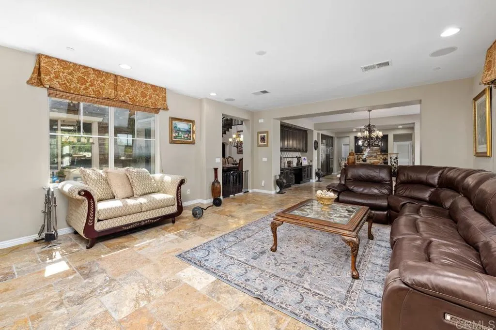 https://cdn.realtyfeed.com/cdn/127/306788045/27bbd4bb152903fbc413cf34ae60f4ba.webp