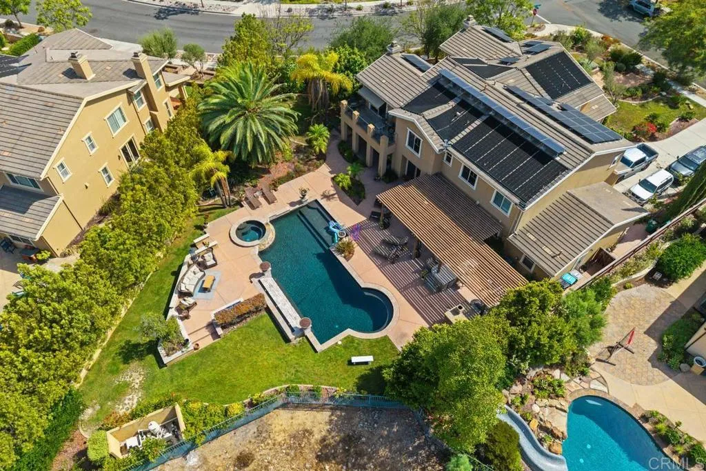 https://cdn.realtyfeed.com/cdn/127/306788045/63d6d5ffe51732a318b51cec3cf854d9.webp
