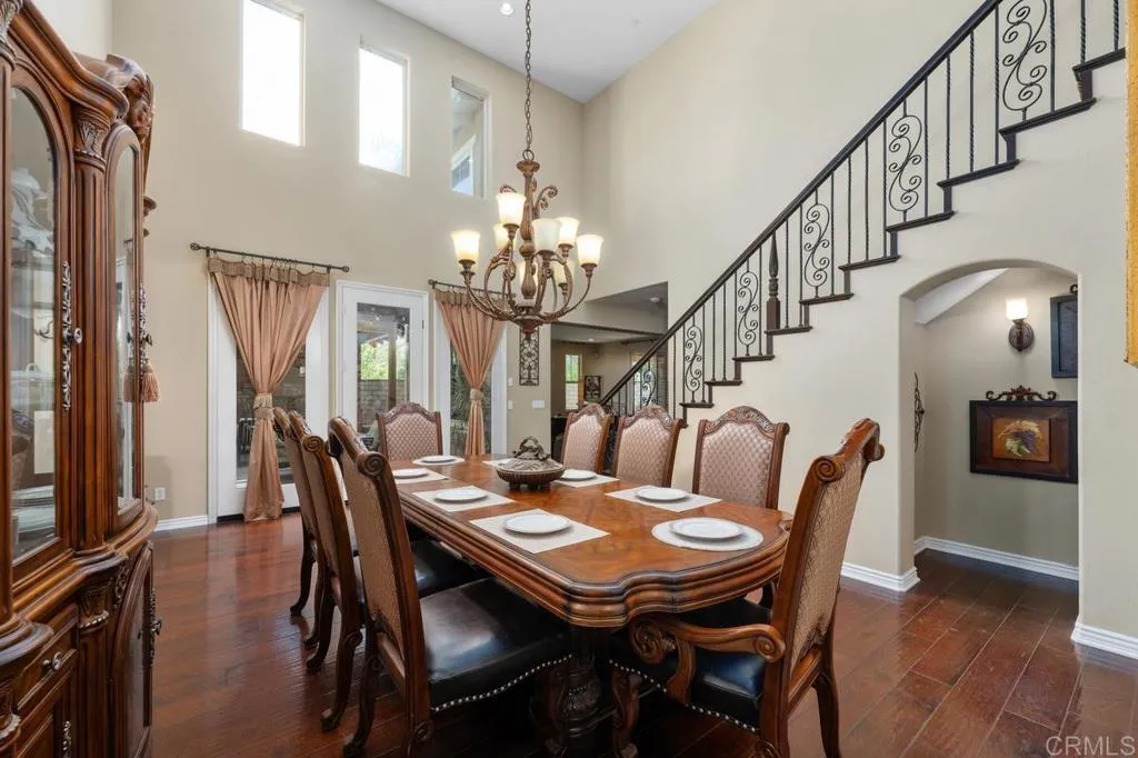 https://cdn.realtyfeed.com/cdn/127/306788045/67adbaceba15e094240b8bc12cd67757.webp