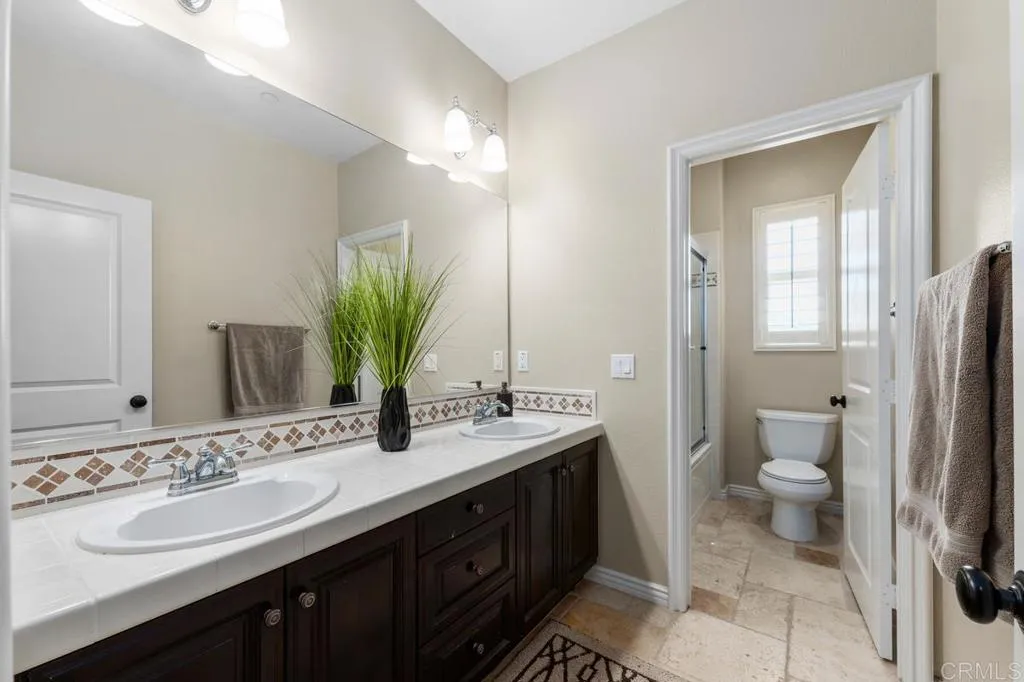 https://cdn.realtyfeed.com/cdn/127/306788045/f40656ca5710b8af982271b484c41c87.webp