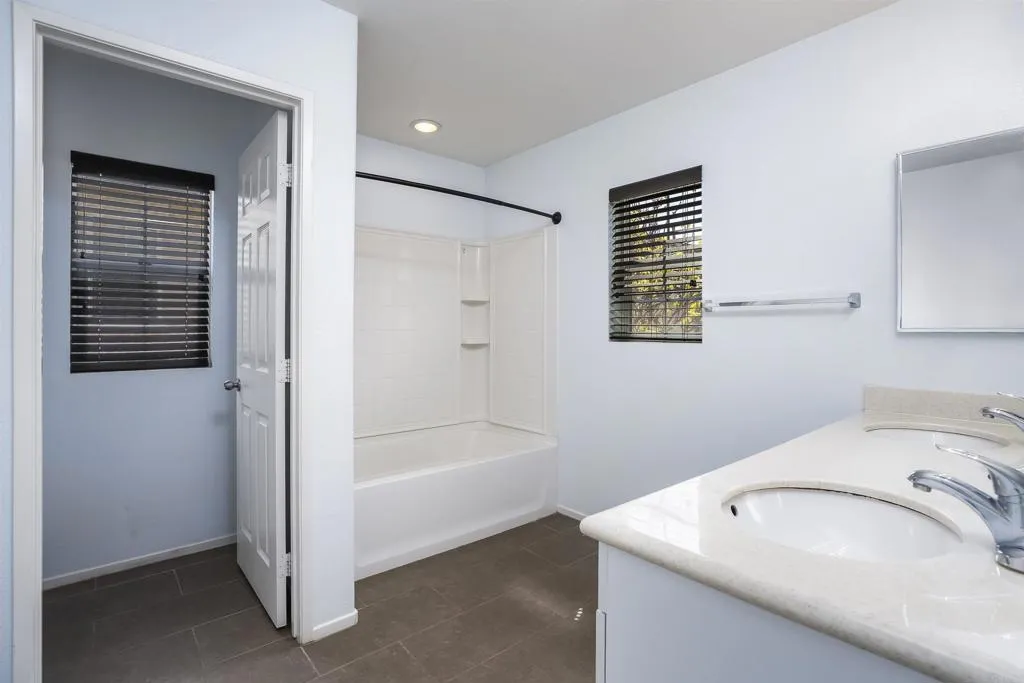 Photo #31: PTP2606025 Listing: Photo #31