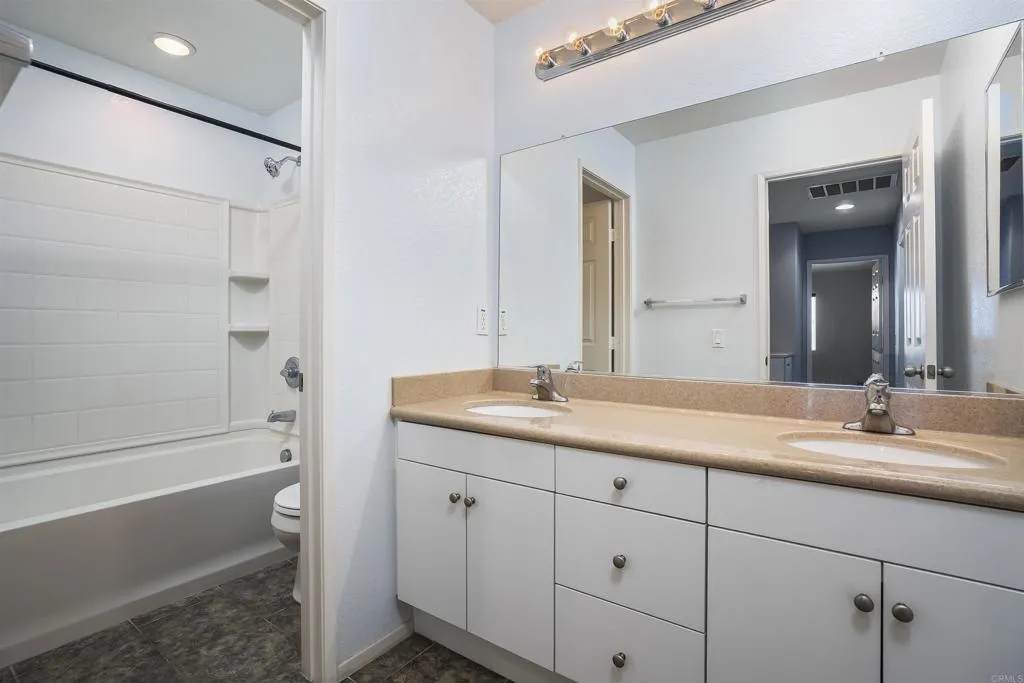 Photo #39: PTP2606025 Listing: Photo #39