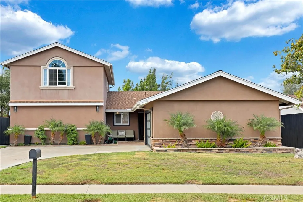 Laguna Hills, CA 92653