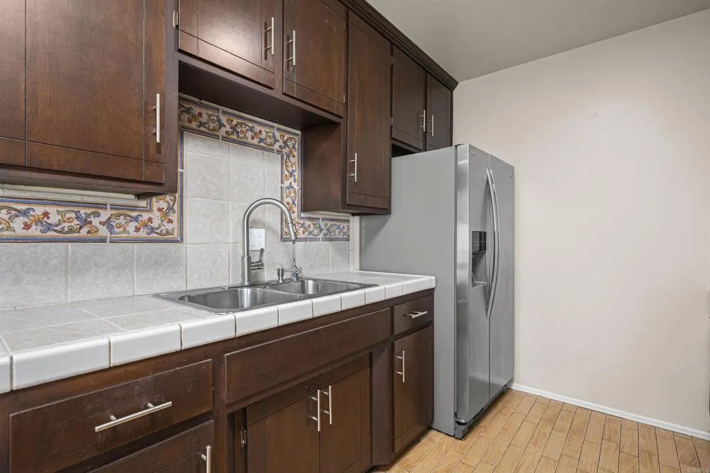 Photo #12: PTP2606027 Listing: Photo #12