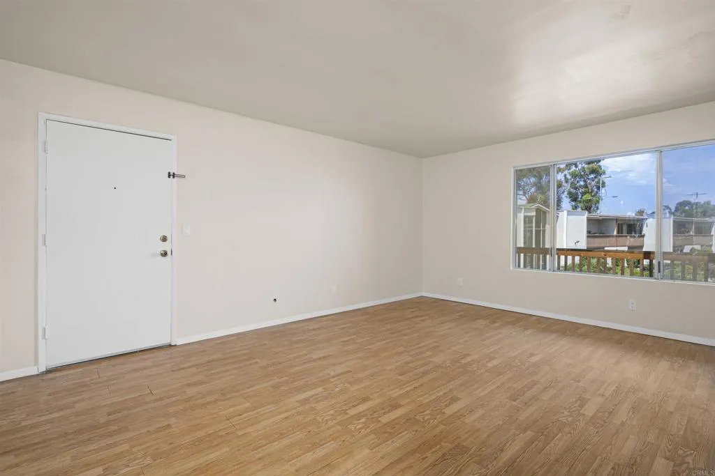 Photo #8: PTP2606027 Listing: Photo #8