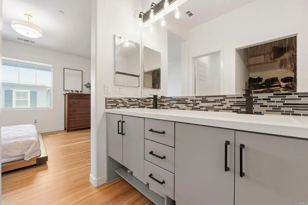 Photo #26: PTP2606030 Listing: Photo #26