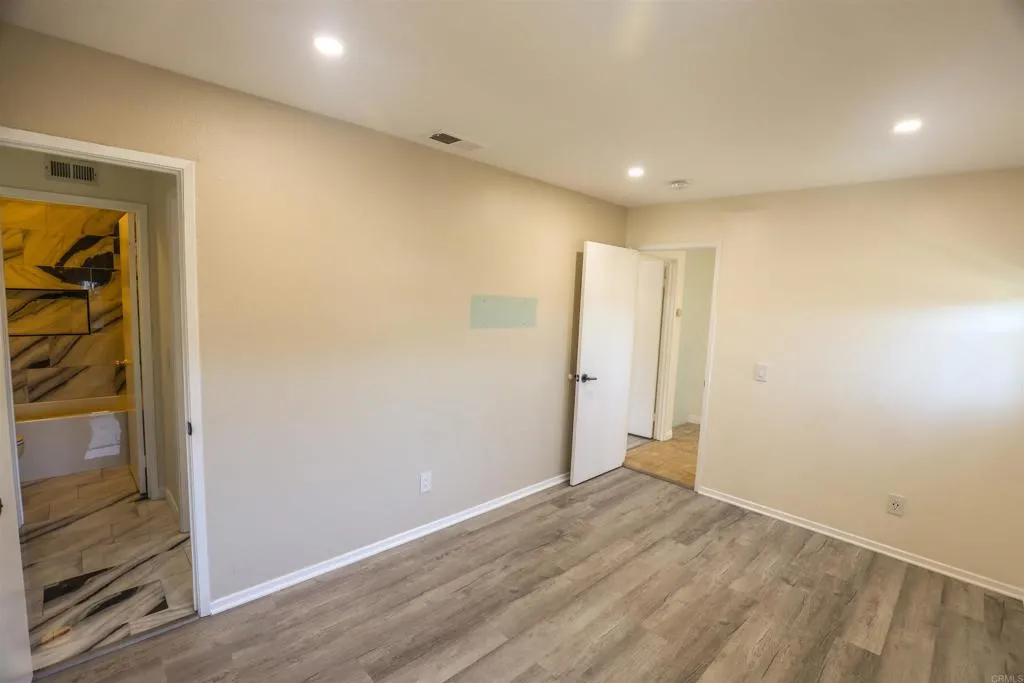 https://cdn.realtyfeed.com/cdn/127/306788175/19b30c844372b0758dc812070f76dca5.webp
